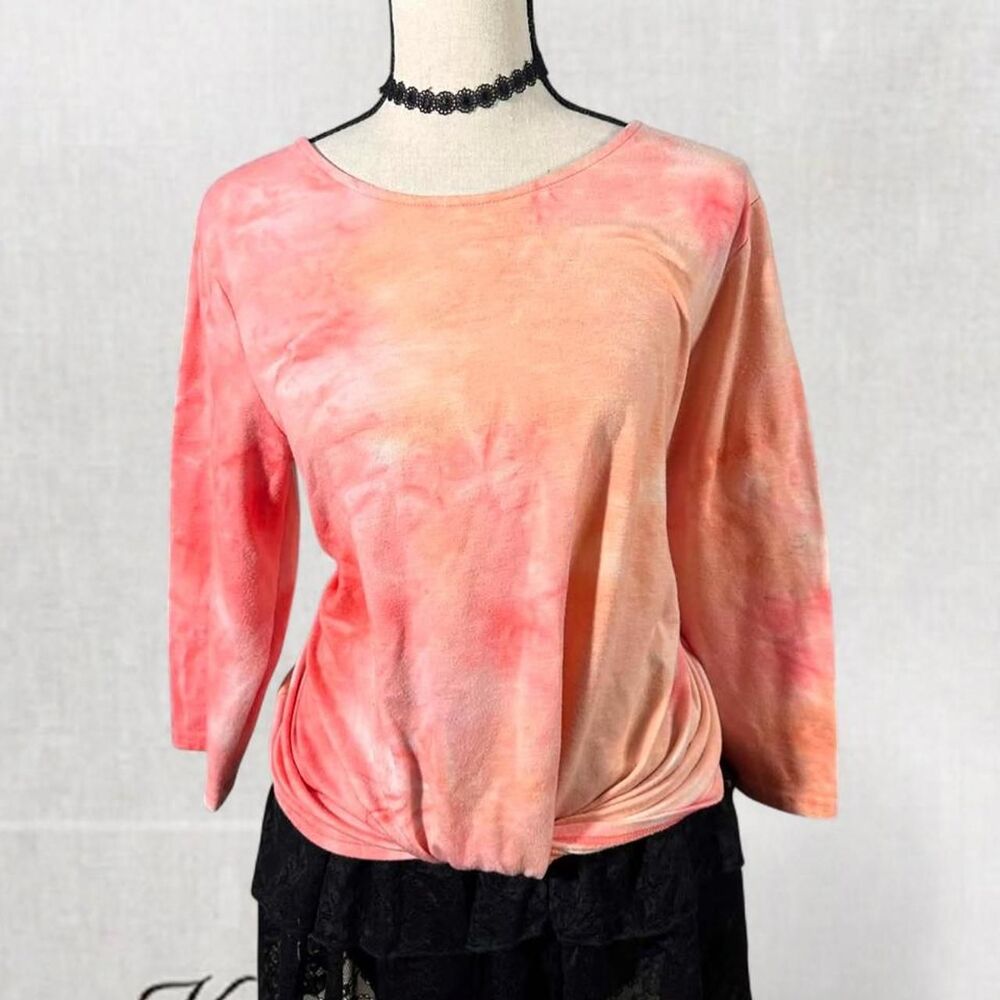 Y2K Summer Style Floral & Ivy pink Tie Dye Top with Twist Bottom